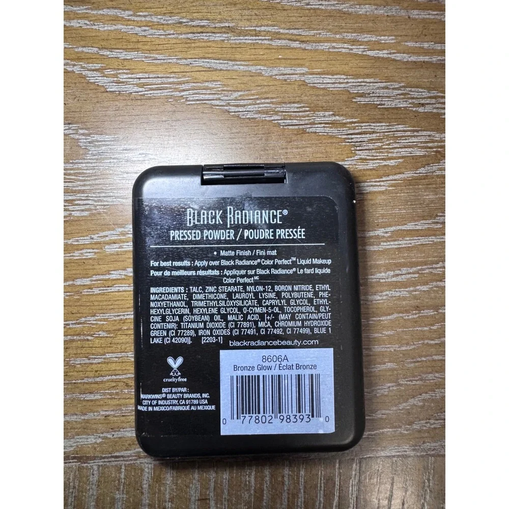 Black Radiance Pressed Powder 8606A Bronze Glow Matte Finish 0.28oz Mirror Brush
